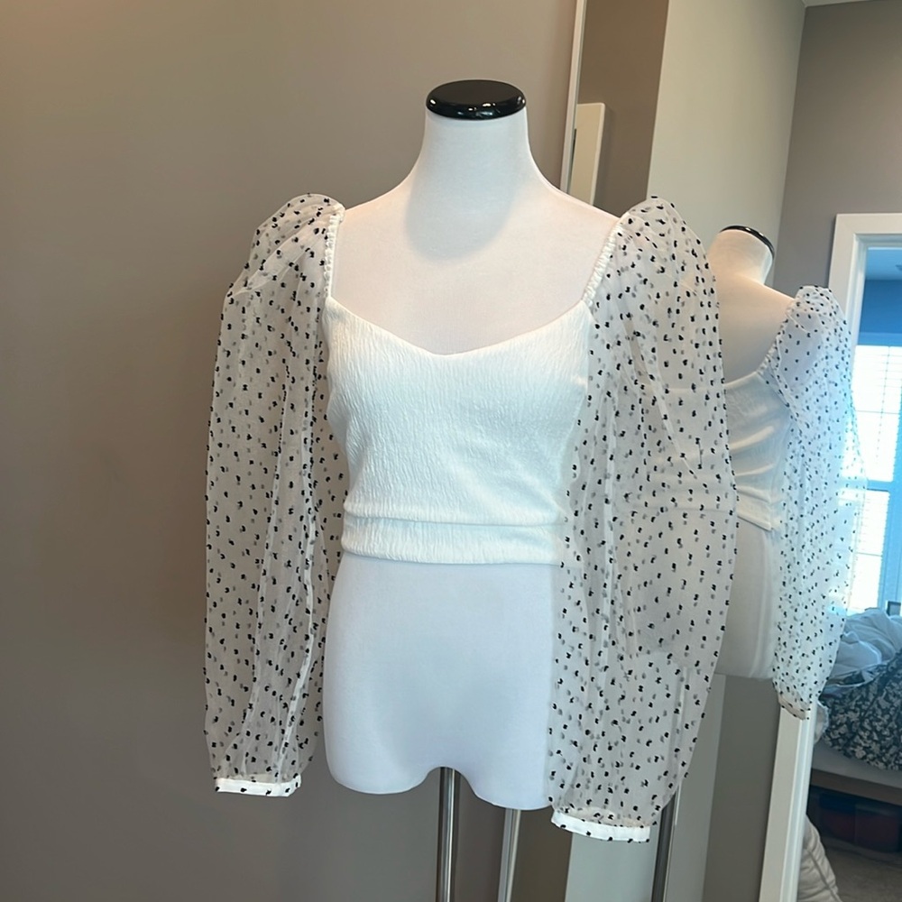 Cropped blouse, worn once!